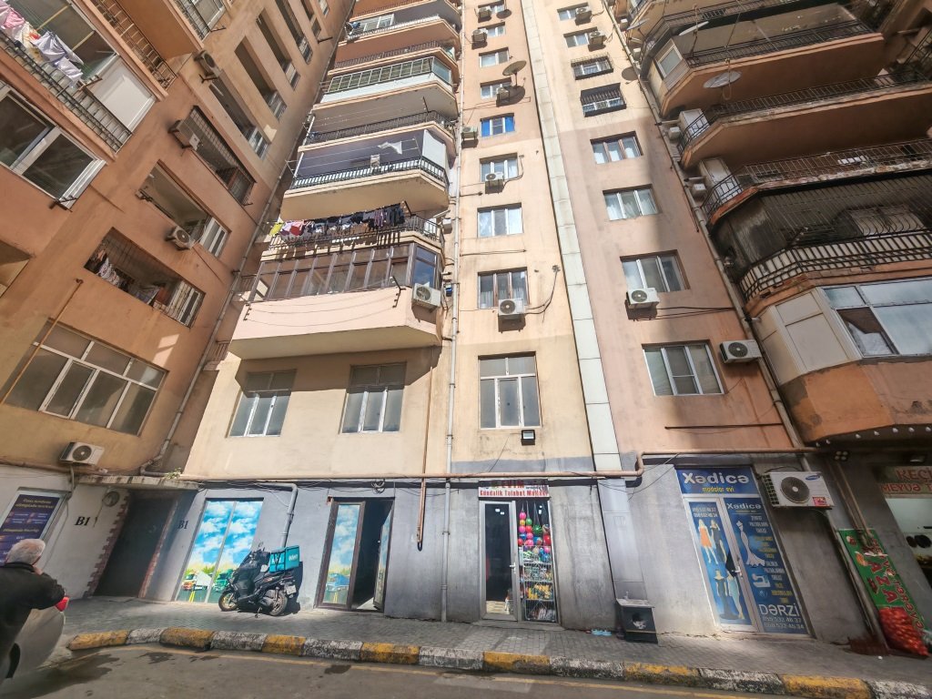 Yeni Yasamalda qeyri-yaşayış sahəsi – Əsəd Əhmədov küçəsi 41B